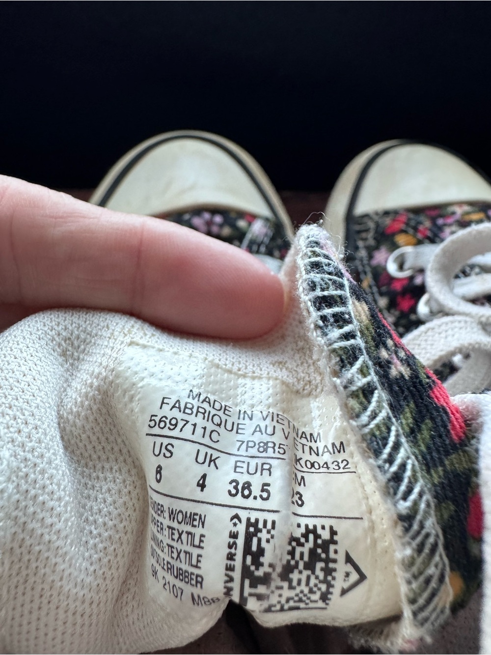Converse corduroy Floral Black Multicolor High-Top Sneakers - Picture 3 of 3